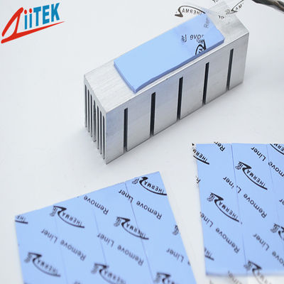 màu xanh 5.0 W / mK siêu mềm Nhiệt Khoảng Cách Filler TIF100-50-05E với Lớp Phủ Dính Silicone tấm Cao Su-50 đến 200 &amp; # 8451;