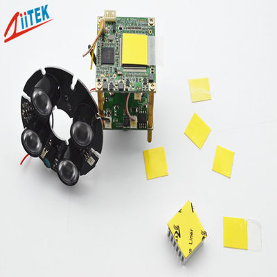 3 mét Độ Dày Khoảng Cách Nhiệt Filler Pad 3 métT Ziitek TIF4120 Cho Nhiệt Sinking Nhà Ở Tại LED-lit BLU trong MÀN HÌNH LCD