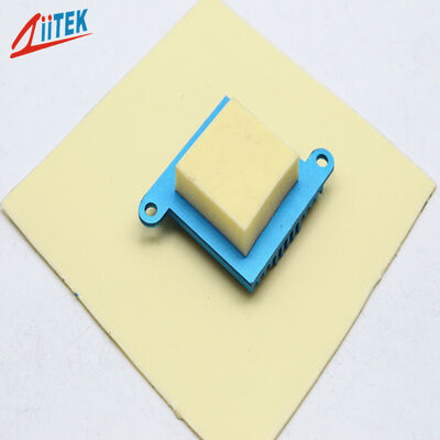 Hiệu suất tốt Nhiệt Khoảng Cách Filler TIF ™ 150-19 S Gốm Đầy Silicone PAD, 55 Shore 00